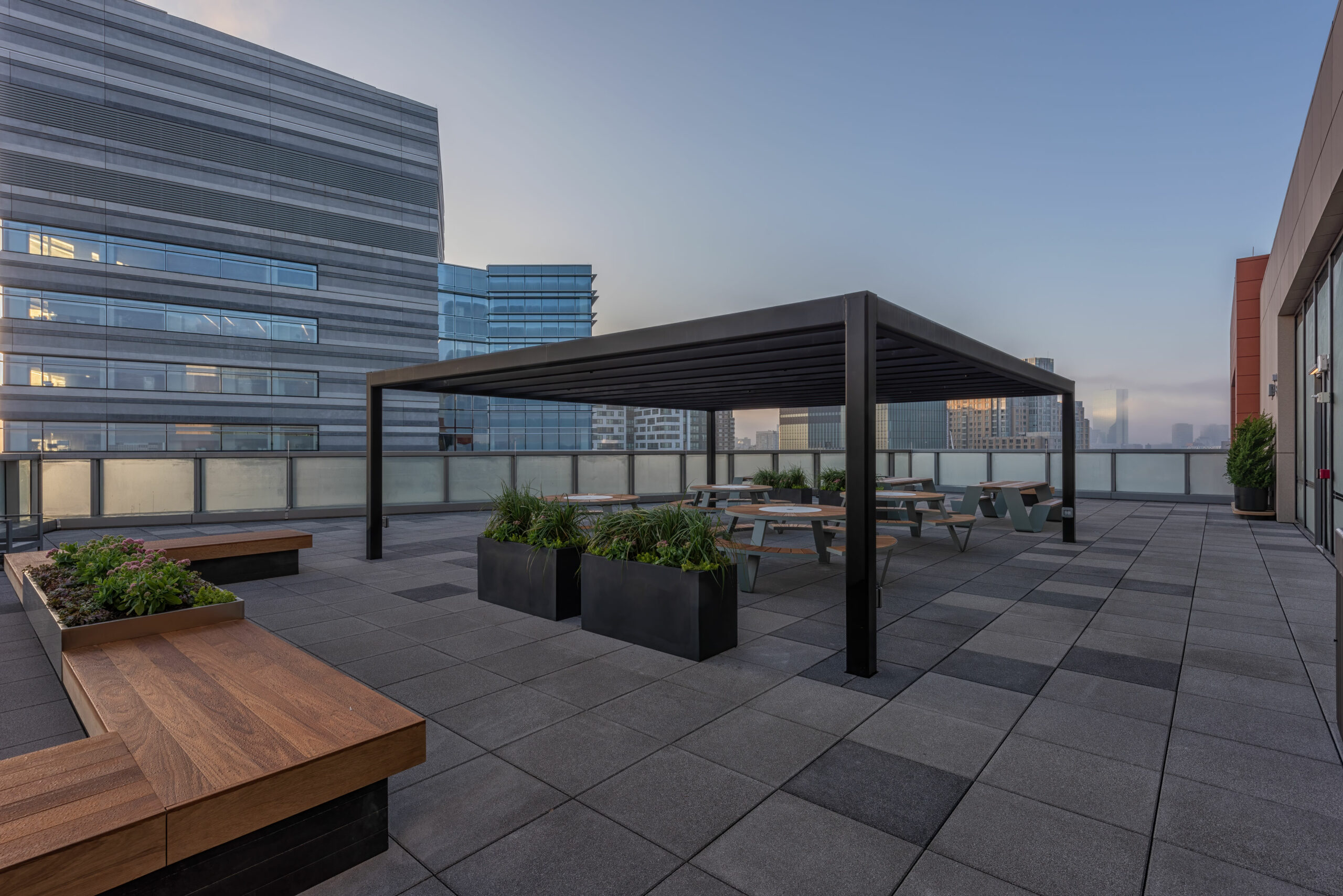 Wise Completes Top-Floor Interior and Rooftop Terrace Fit-Out at Cambridge Crossing